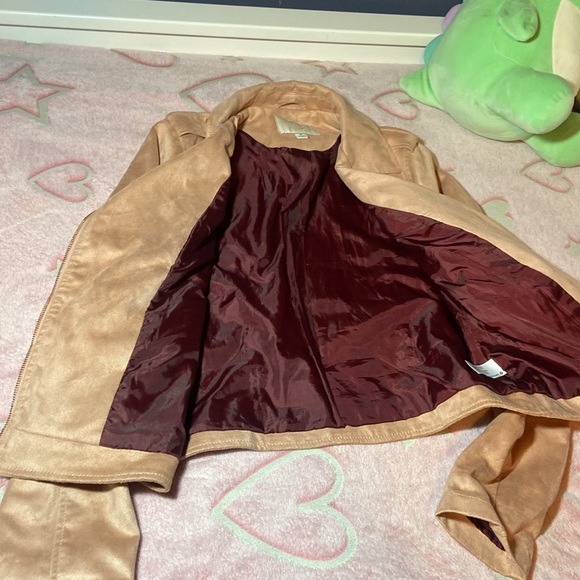 Pink jacket - Picture 2 of 4